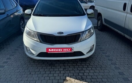 KIA Rio III рестайлинг, 2012 год, 615 000 рублей, 2 фотография