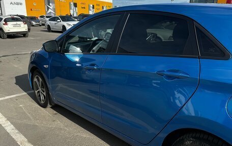 Hyundai i30 II рестайлинг, 2015 год, 1 300 000 рублей, 5 фотография