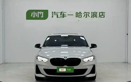 BMW 1 серия, 2023 год, 1 987 000 рублей, 2 фотография