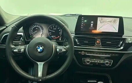 BMW 1 серия, 2023 год, 1 987 000 рублей, 11 фотография