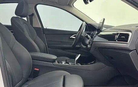 BMW 1 серия, 2023 год, 1 987 000 рублей, 9 фотография