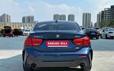BMW 1 серия, 2021 год, 2 073 000 рублей, 7 фотография