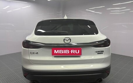 Mazda CX-4, 2022 год, 1 710 000 рублей, 5 фотография