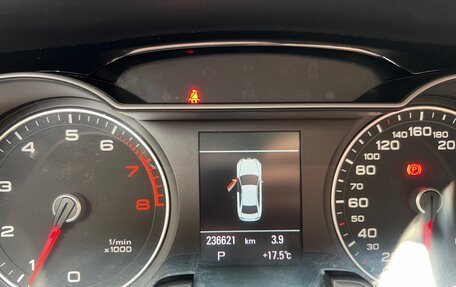Audi A4, 2013 год, 1 300 000 рублей, 11 фотография