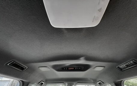 Toyota Voxy III, 2018 год, 2 225 000 рублей, 10 фотография