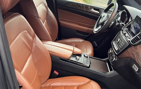 Mercedes-Benz GLS, 2017 год, 3 900 000 рублей, 12 фотография