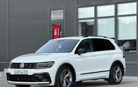 Volkswagen Tiguan II, 2019 год, 2 990 000 рублей, 5 фотография
