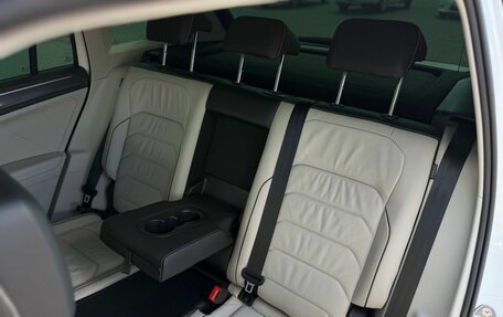 Volkswagen Tiguan II, 2019 год, 2 990 000 рублей, 30 фотография