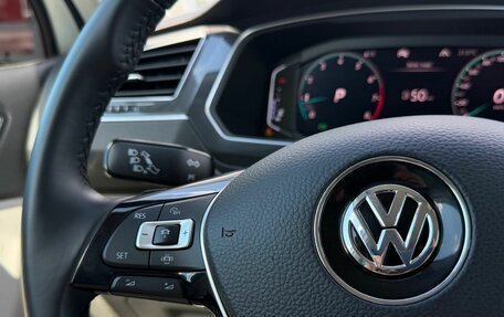 Volkswagen Tiguan II, 2019 год, 2 990 000 рублей, 23 фотография