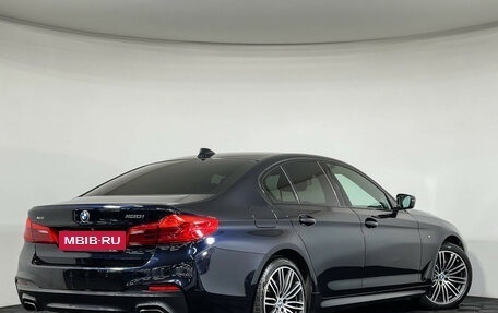 BMW 5 серия, 2018 год, 3 197 000 рублей, 2 фотография