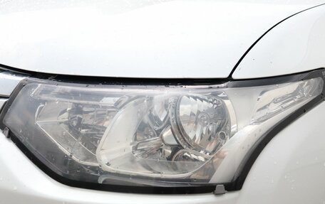 Mitsubishi Outlander III рестайлинг 3, 2014 год, 1 349 000 рублей, 24 фотография