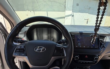 Hyundai Solaris II рестайлинг, 2017 год, 1 480 000 рублей, 21 фотография