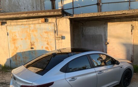 Hyundai Solaris II рестайлинг, 2017 год, 1 480 000 рублей, 30 фотография