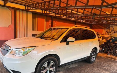 Subaru Forester, 2015 год, 1 600 000 рублей, 5 фотография