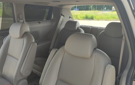 KIA Carnival III, 2017 год, 2 650 000 рублей, 6 фотография