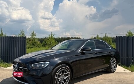Mercedes-Benz E-Класс, 2022 год, 2 590 000 рублей, 2 фотография