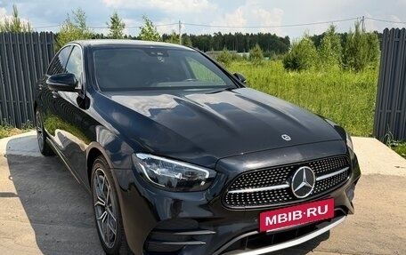 Mercedes-Benz E-Класс, 2022 год, 2 590 000 рублей, 16 фотография