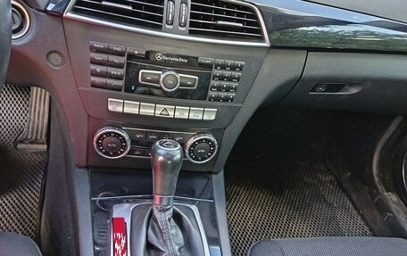 Mercedes-Benz C-Класс, 2012 год, 1 250 000 рублей, 14 фотография
