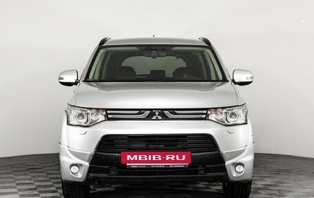 Mitsubishi Outlander III рестайлинг 3, 2013 год, 1 449 000 рублей, 3 фотография