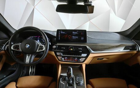 BMW 5 серия, 2020 год, 4 080 000 рублей, 11 фотография