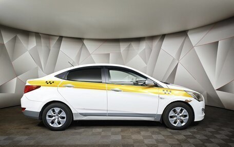 Hyundai Solaris II рестайлинг, 2016 год, 429 000 рублей, 6 фотография