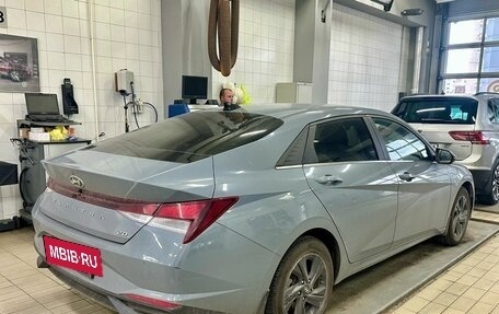 Hyundai Elantra, 2021 год, 1 899 000 рублей, 3 фотография