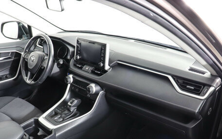 Toyota RAV4, 2019 год, 3 419 000 рублей, 10 фотография