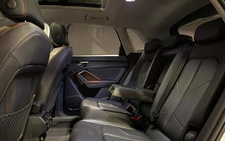 Audi Q3, 2022 год, 2 690 000 рублей, 24 фотография