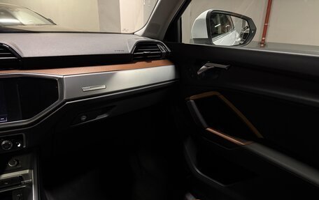 Audi Q3, 2022 год, 2 690 000 рублей, 23 фотография