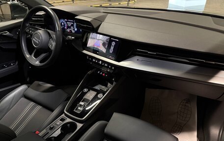 Audi A3, 2023 год, 2 420 000 рублей, 18 фотография