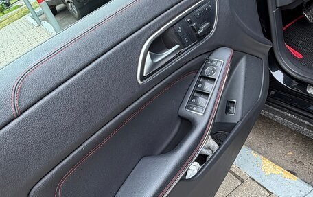 Mercedes-Benz CLA AMG, 2015 год, 2 470 000 рублей, 16 фотография