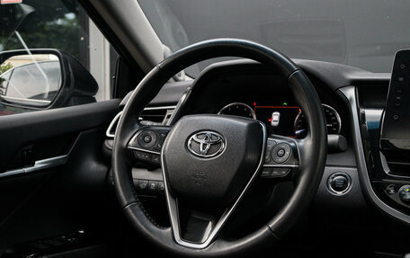 Toyota Camry, 2023 год, 3 650 000 рублей, 14 фотография