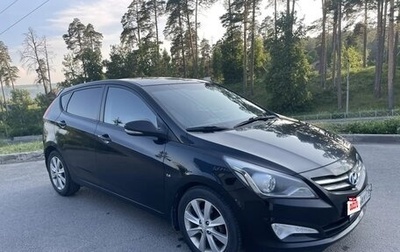 Hyundai Solaris II рестайлинг, 2015 год, 750 000 рублей, 1 фотография