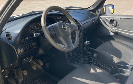 Chevrolet Niva I рестайлинг, 2015 год, 820 000 рублей, 8 фотография