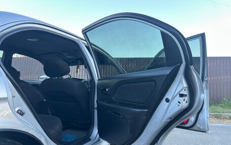 Hyundai Sonata IV рестайлинг, 2004 год, 299 999 рублей, 15 фотография