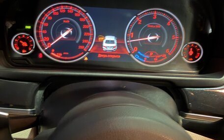 BMW 5 серия, 2010 год, 2 700 000 рублей, 12 фотография