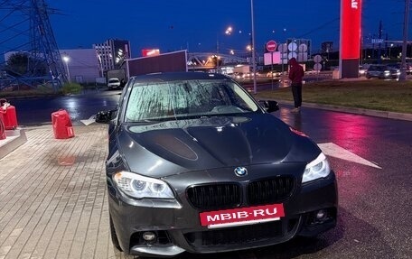 BMW 5 серия, 2010 год, 2 700 000 рублей, 7 фотография