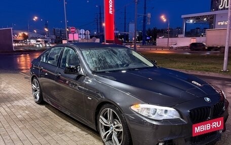 BMW 5 серия, 2010 год, 2 700 000 рублей, 6 фотография