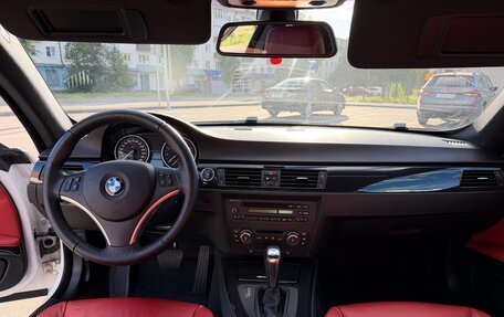 BMW 3 серия, 2009 год, 1 620 000 рублей, 14 фотография
