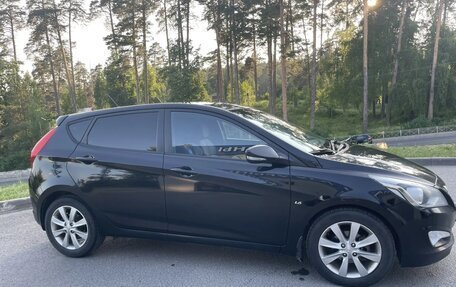 Hyundai Solaris II рестайлинг, 2015 год, 750 000 рублей, 7 фотография