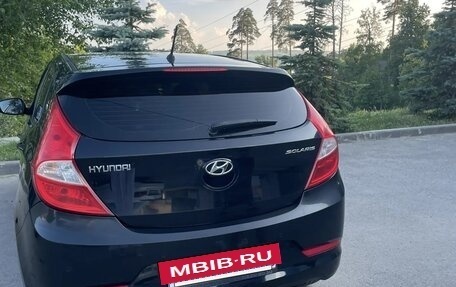 Hyundai Solaris II рестайлинг, 2015 год, 750 000 рублей, 2 фотография
