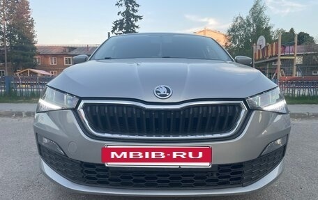 Skoda Rapid II, 2021 год, 1 400 000 рублей, 2 фотография