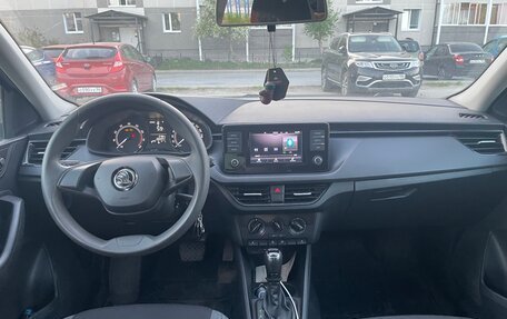 Skoda Rapid II, 2021 год, 1 400 000 рублей, 7 фотография