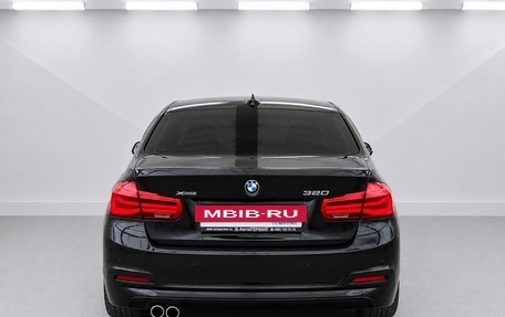 BMW 3 серия, 2018 год, 2 149 000 рублей, 3 фотография