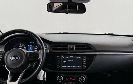 KIA Rio IV, 2017 год, 1 455 000 рублей, 5 фотография