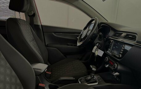 KIA Rio IV, 2017 год, 1 455 000 рублей, 12 фотография