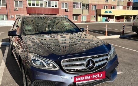 Mercedes-Benz E-Класс, 2013 год, 2 200 000 рублей, 2 фотография