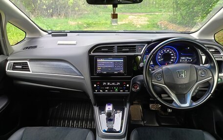 Honda Shuttle II, 2017 год, 1 200 000 рублей, 12 фотография