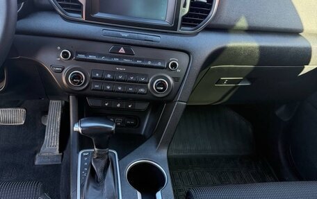 KIA Sportage III, 2016 год, 1 650 000 рублей, 8 фотография