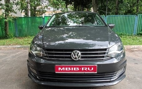Volkswagen Polo VI (EU Market), 2016 год, 900 000 рублей, 1 фотография